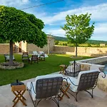 La Fontaine Doree - Jacuzzi, Piscine & Vue Montlaux