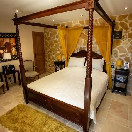 La Fontaine Doree - Jacuzzi, Piscine & Vue Appartement